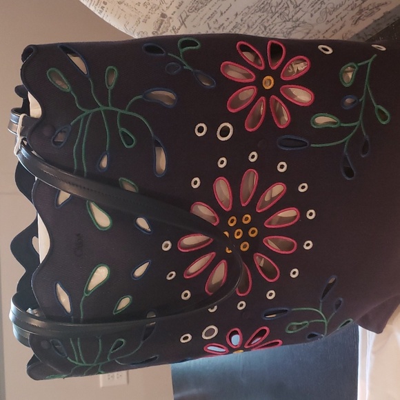 NWT! Chloe Larger Kamilla North/South Tote - Picture 3 of 8